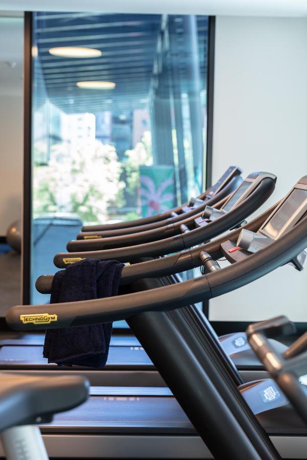 Next Hotel Melbourne, Curio Collection By Hilton Exterior photo The gym at the hotel