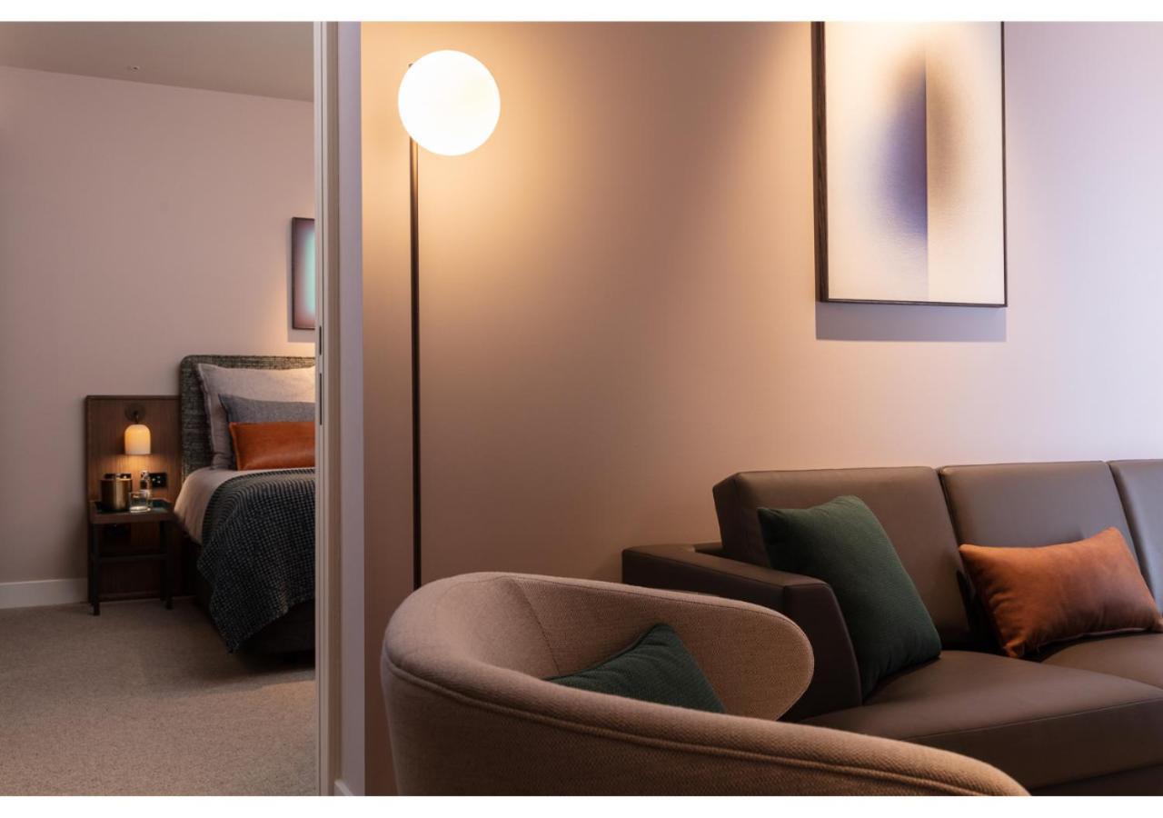 Next Hotel Melbourne, Curio Collection By Hilton Exterior photo