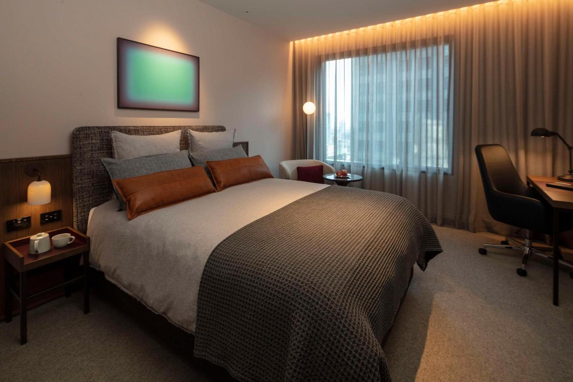 Next Hotel Melbourne, Curio Collection By Hilton Exterior photo