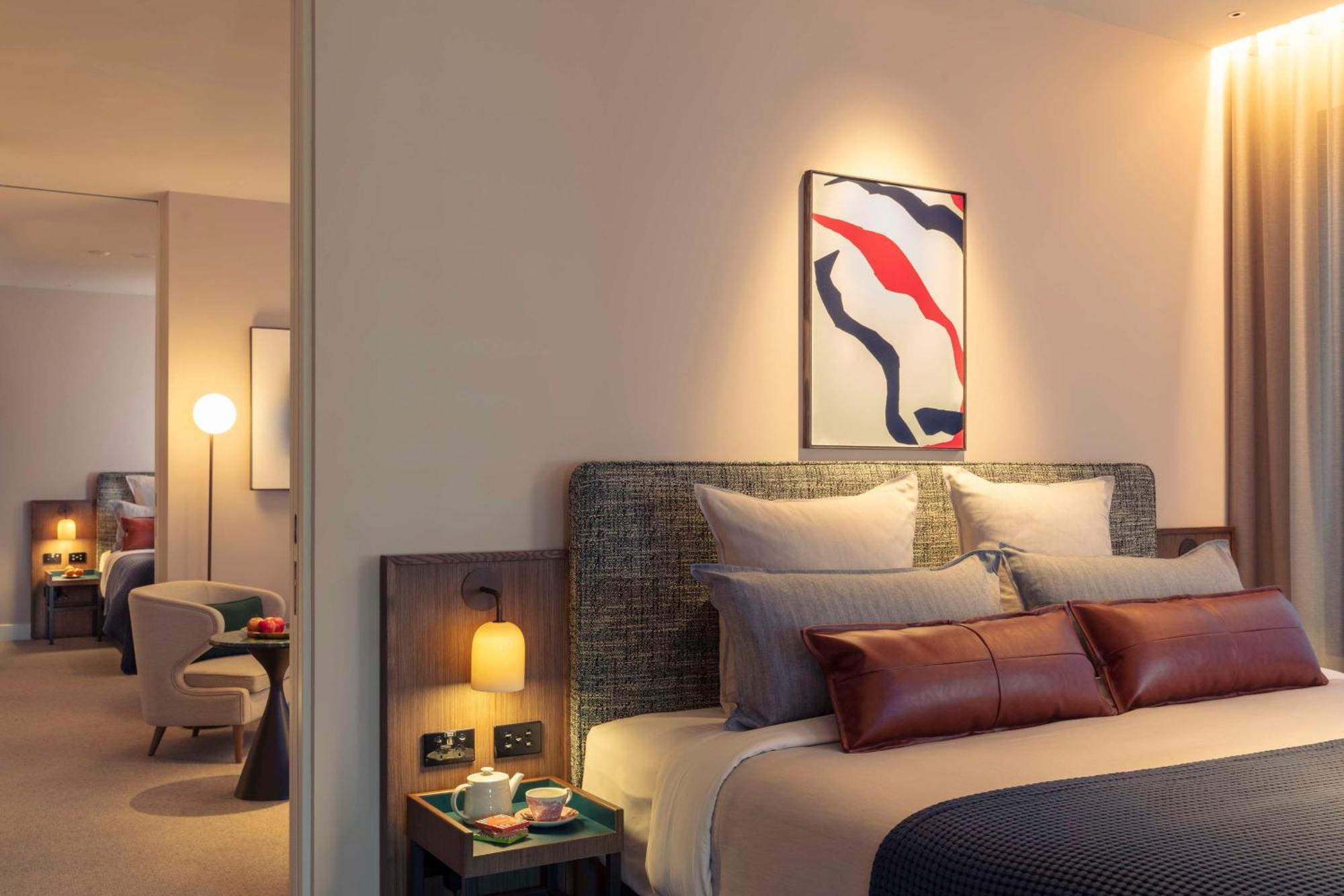 Next Hotel Melbourne, Curio Collection By Hilton Exterior photo