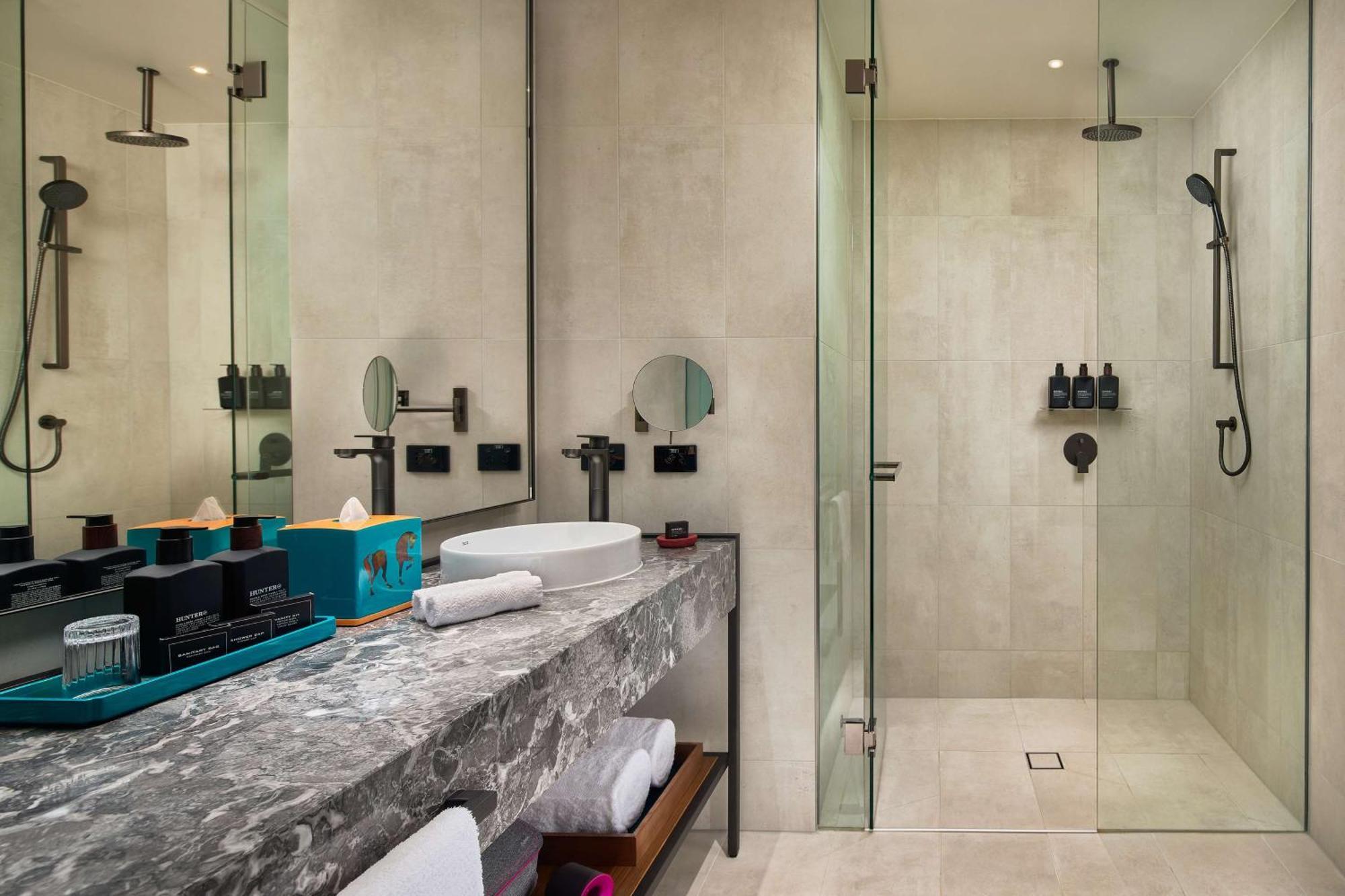 Next Hotel Melbourne, Curio Collection By Hilton Exterior photo